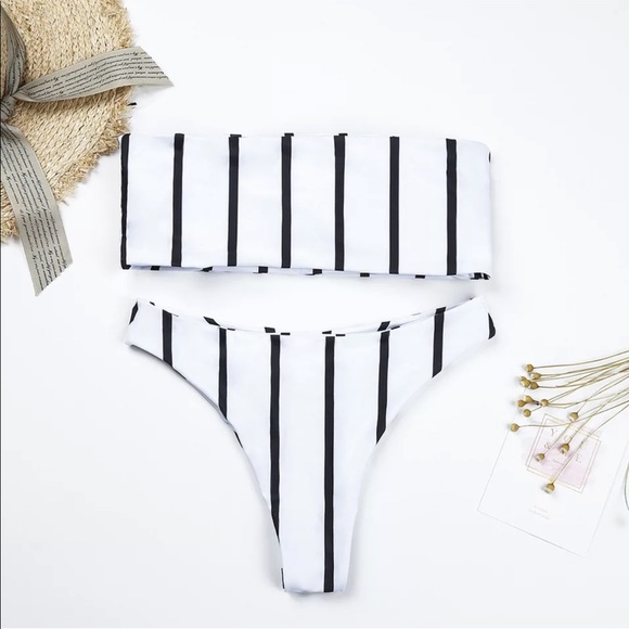 ❤️NEW striped bandeau cheeky swimsuits - Picture 3 of 4
